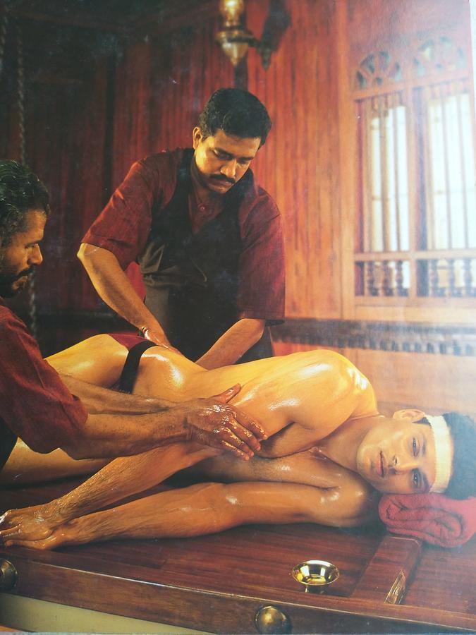 Pozhiyoram Ayurveda Beach Resort Alappuzha Eksteriør bilde